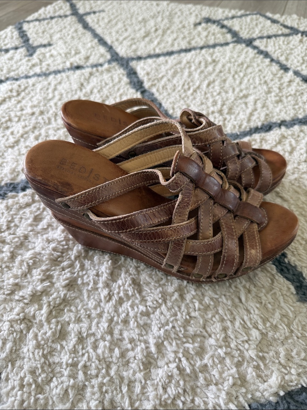 Bed Stu Gina brown wedge sandals distressed strappy criss-cross Women’s 8.5